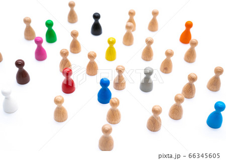 人混みのイメージ　感染 66345605