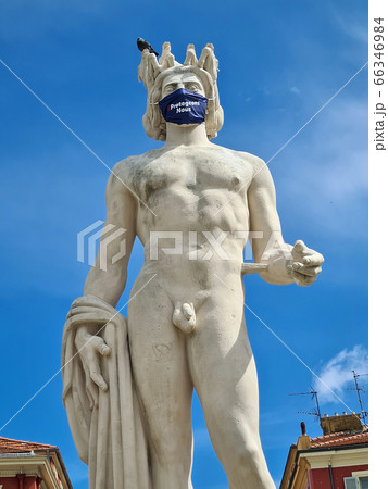 Apollo Statue With Surgical Mask In Nice 66346984