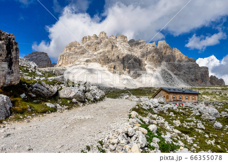 View from the three peaks of Lavaredo in the 66355078