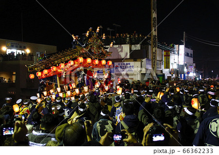 秩父夜祭：だんご坂曳上（本町屋台） 66362233