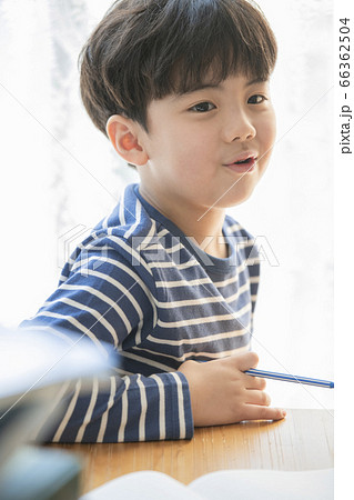 ポートレート 韓国人 子供 66362504