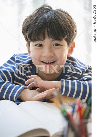 韓国人 子供 小学生 66362508