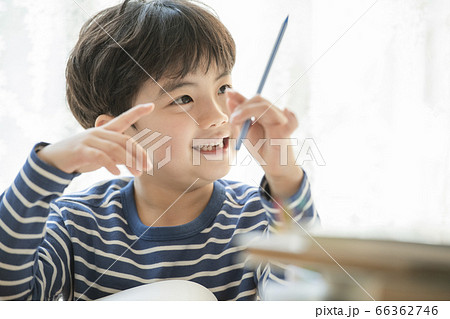 韓国人 子供 小学生 66362746