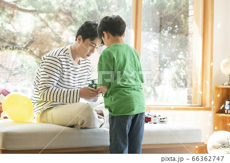 韓国人 お父さん 父 66362747