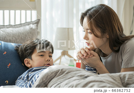 韓国人 ママ 母 66362752