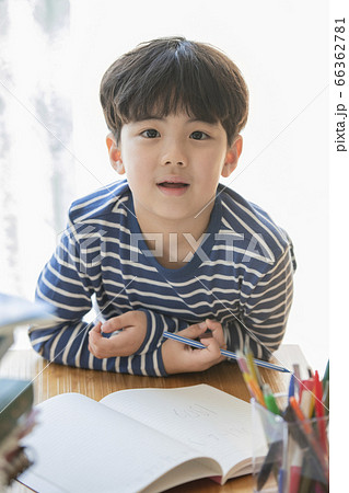 韓国人 子供 小学生 66362781