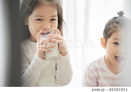 ライフスタイル 女性 女 66362851