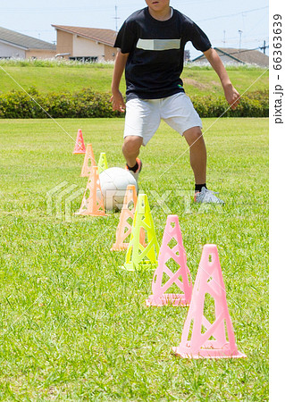 サッカー練習 サッカー練習 66363639