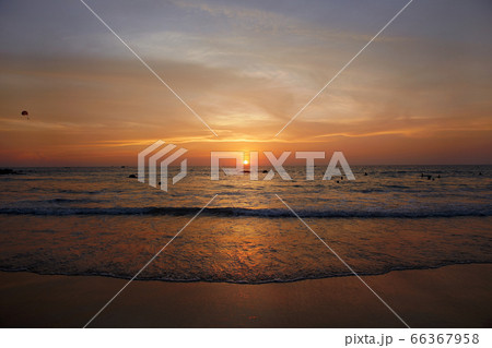 beautiful sunset. sunset beach view photo 66367958