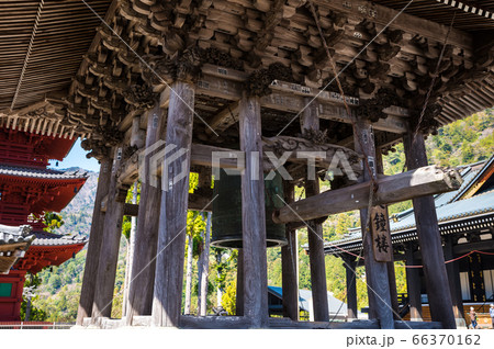 身延山久遠寺・大鐘楼（山梨県南巨摩郡身延町）2020年3月 66370162