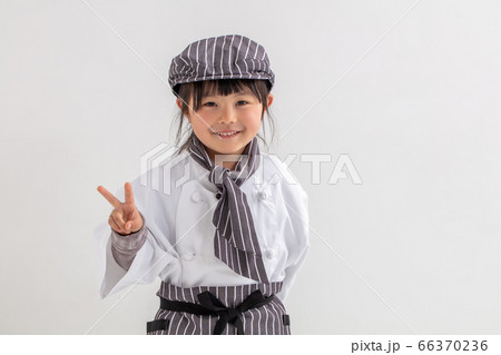 子供、キッズ、kids、職業体験、女の子、パン屋、将来、未来、笑顔、かわいい、ガール、girl、ベー 子供、キッズ、kids、職業体験、女の子、パン屋、将来、未来、笑顔、かわいい、ガール、girl、ベー 66370236