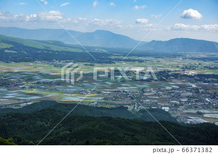 大観峰　阿蘇盆地 66371382