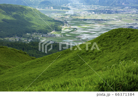 大観峰　阿蘇盆地 66371384