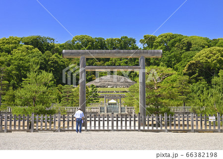 明治天皇 伏見桃山陵(京都府京都市伏見区) 明治天皇 伏見桃山陵(京都府京都市伏見区) 66382198