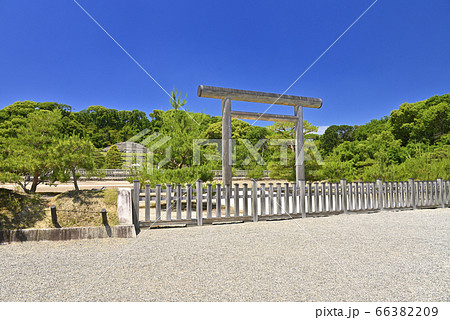 明治天皇 伏見桃山陵(京都府京都市伏見区) 明治天皇 伏見桃山陵(京都府京都市伏見区) 66382209