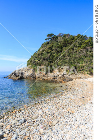 鯨浜近辺の海辺 愛知県篠島 鯨浜近辺の海辺 愛知県篠島 66382961