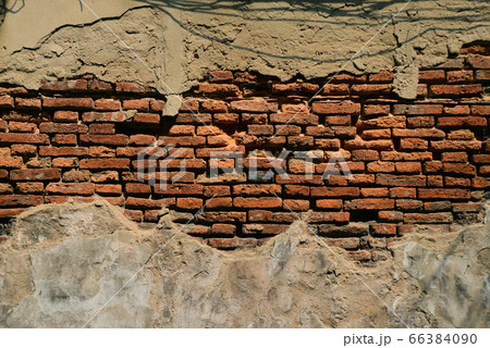 Old cracked wall ,Old brick wall. 66384090
