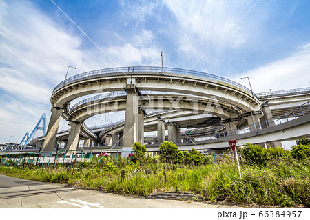愛知県　伊勢湾岸道　名港潮見インター 66384957