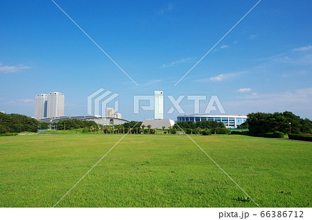 幕張海浜公園から千葉マリンスタジアム・幕張メッセ等を望む 幕張海浜公園から千葉マリンスタジアム・幕張メッセ等を望む 66386712