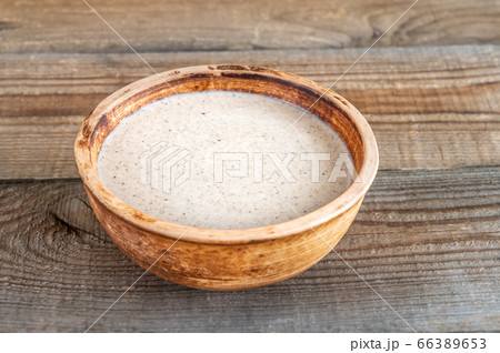 Wild mushroom cream soup 66389653