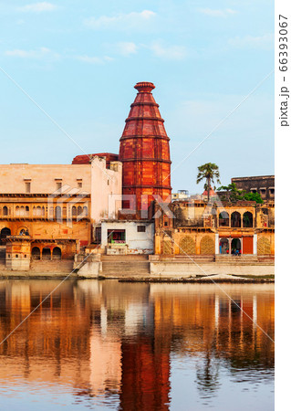 Keshi Ghat Krishna Temple, Vrindavan 66393067