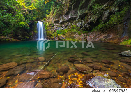 轟の滝　長崎県諫早市高来町 66397982