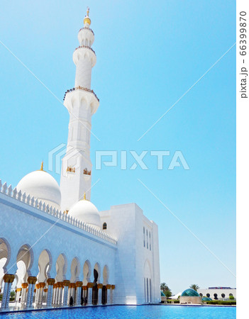 ドバイ　シェイク・ザイード・グランド・モスク 66399870