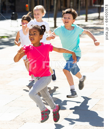 Activity children compete in the city street 66400978