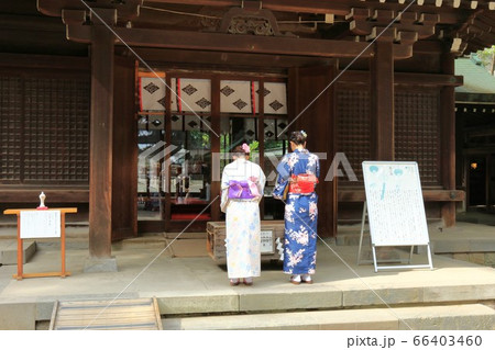 神社仏閣 参拝 お参り 神社仏閣 参拝 お参り 66403460
