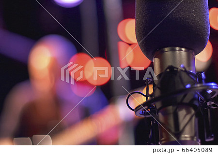 Close up of microphone 66405089