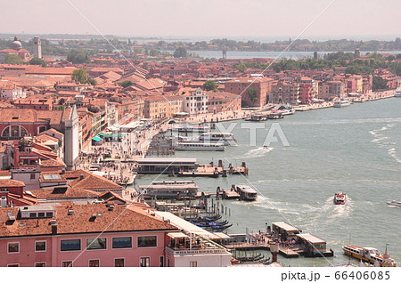 イタリア・ベネチアの港の写真素材 [66406085] - PIXTA
