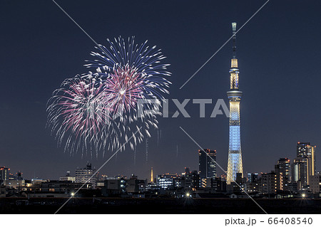 東京スカイツリーと花火 合成の写真素材