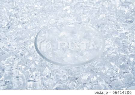 商品背景 氷とガラスの器 商品背景 氷とガラスの器 66414200