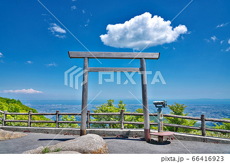 【御在所岳 山上公園】 三重県三重郡菰野町大字菰野 ロープウェイ山上公園駅 66416923