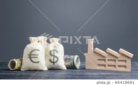Bags of money and factory plant figure. Investing in production, purchase, expansion, modernization updating of equipment. Financing of infrastructure building and projects. Industry and Manufactory Bags of money and factory plant figure. Investing in production, purchase, expansion, modernization updating of equipment. Financing of infrastructure building and projects. Industry and Manufactory 66418681