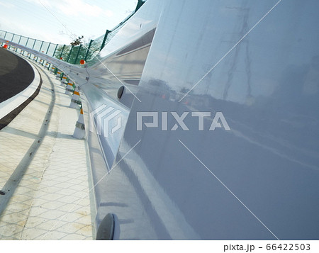 ガードレール 66422503