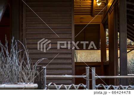 下鴨神社、摂社・河合神社、鴨長明「方丈の庵」、秋の窓辺 66424478