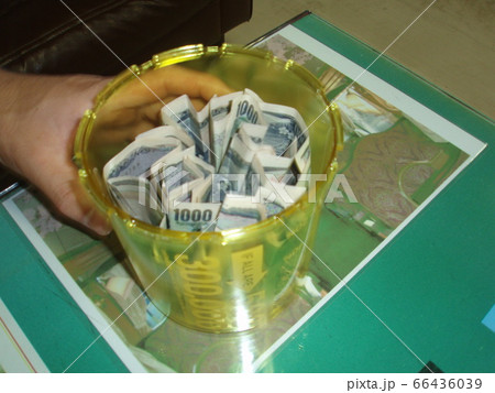 募金活動 66436039