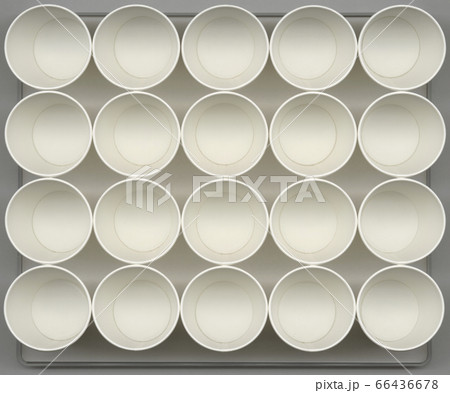 紙コップ 66436678