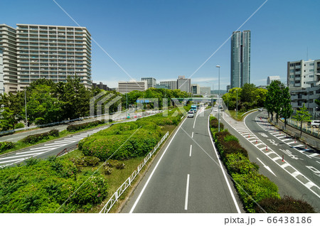 新御堂筋と千里中央 66438186
