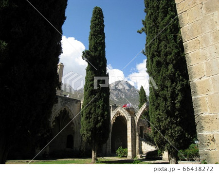 キプロス_ギルネ_ベッラパイス修道院 66438272
