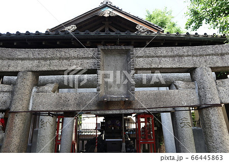 浅草神社　被官稲荷 66445863
