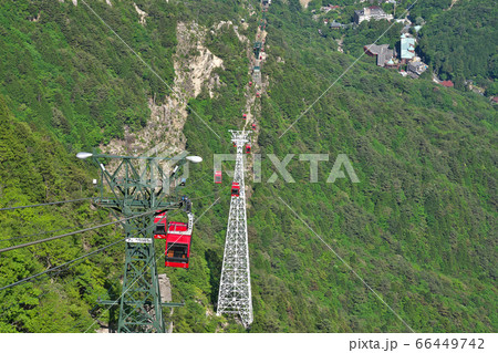 【御在所ロープウエイ】 三重県三重郡菰野町 湯の山温泉 66449742