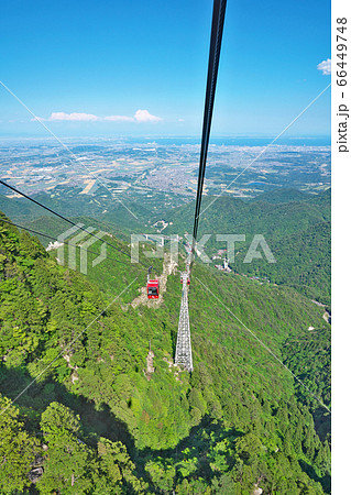 【御在所ロープウエイ】 三重県三重郡菰野町 湯の山温泉 【御在所ロープウエイ】 三重県三重郡菰野町 湯の山温泉 66449748
