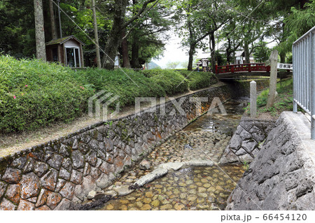 水分れ公園 分岐点（兵庫県 丹波市 氷上町） 66454120