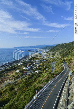 室戸スカイラインから室戸市内と行当岬遠望 室戸スカイラインから室戸市内と行当岬遠望 66454259