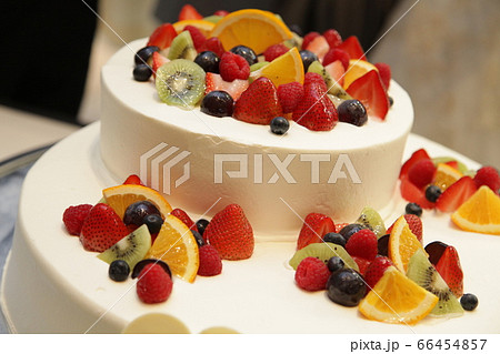 ピクスタ 幸せ詰まったWEDDINGCAKE ピクスタ 幸せ詰まったWEDDINGCAKE 66454857