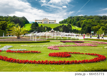 Schonbrunn Palace, Vienna, Austria 66455773