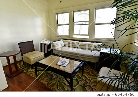 ハワイの休日 66464766