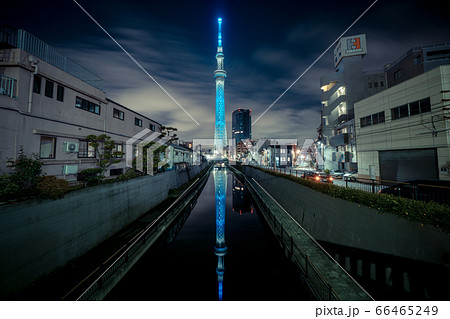 東京スカイツリー　医療関係者等応援のブルーライトアップ 66465249